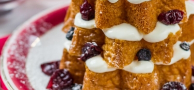 Pandorini ripieni con crema di ricotta, aronia e amarene (natale)