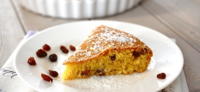 Torta al cocco e uvetta