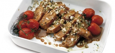 Petto di pollo alla birra in gremolata di noci del brasile, rosmarino e limone.