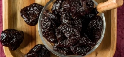 Le prugne scadute si possono mangiare?