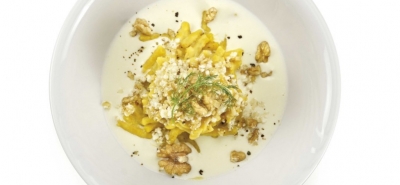 Passatelli in fonduta di formaggio con cus-cus di noci