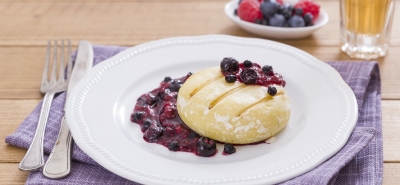 Tomino grigliato con salsa ai frutti rossi e maquiberries
